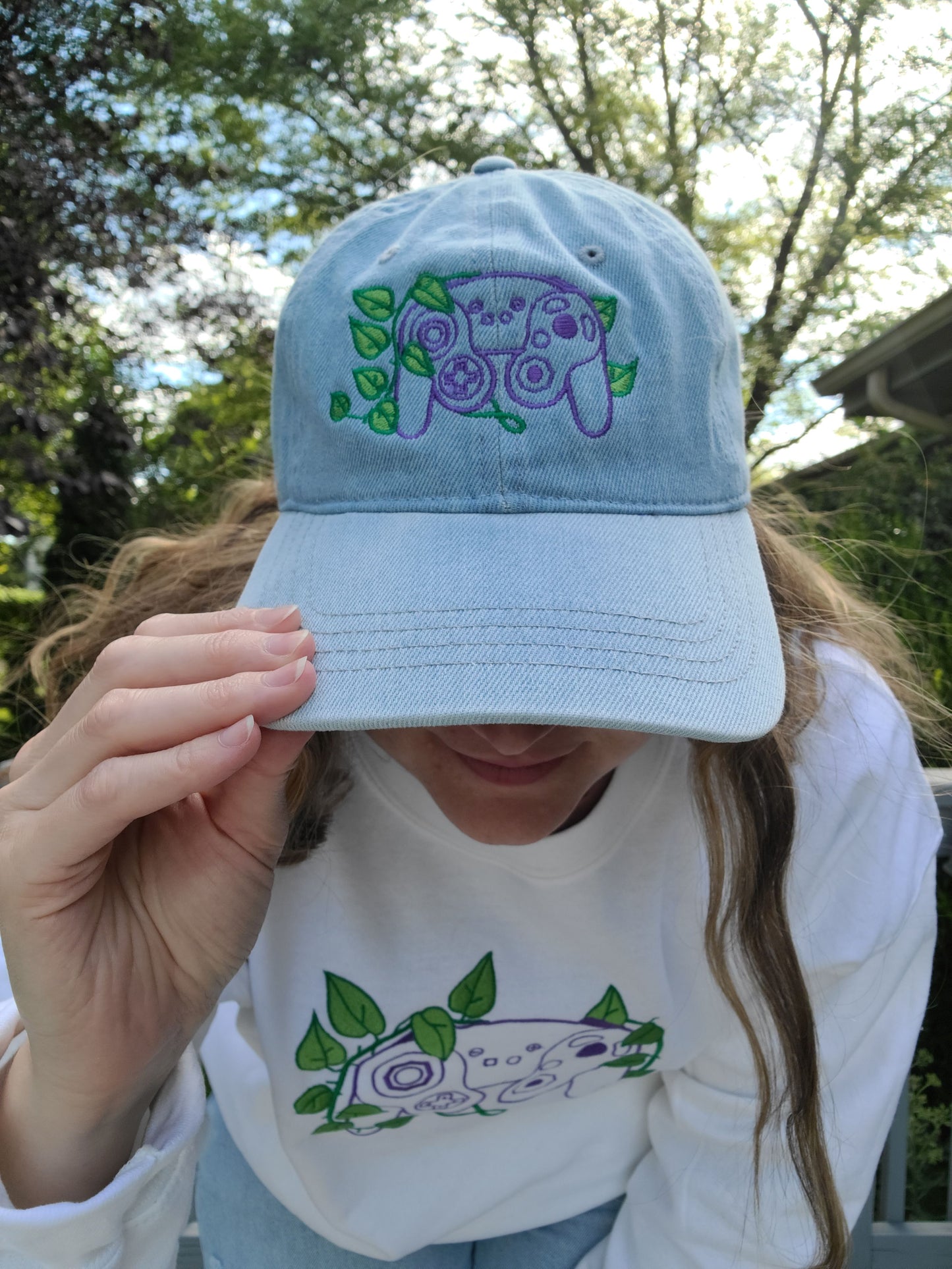 GC Leaf Embroidered Light Denim Cap