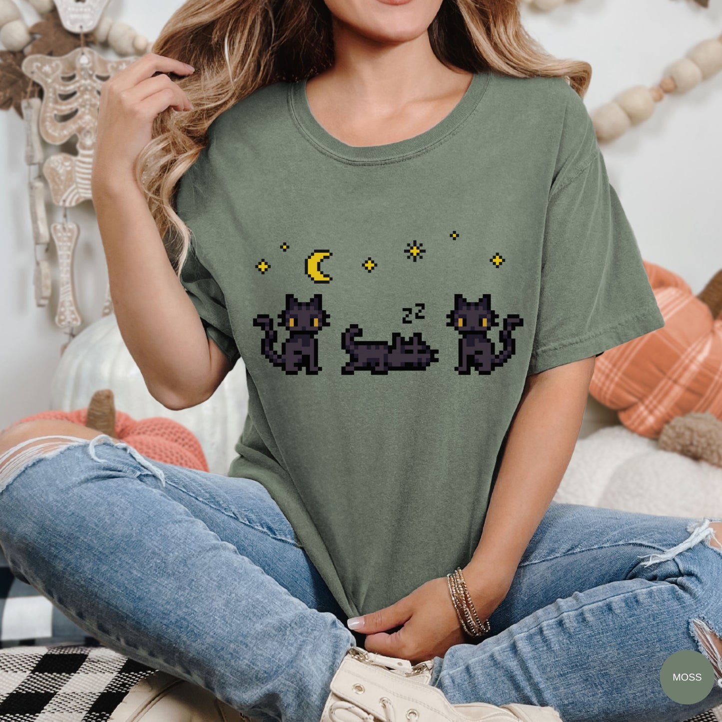 Black Cat Night Pixel Tee