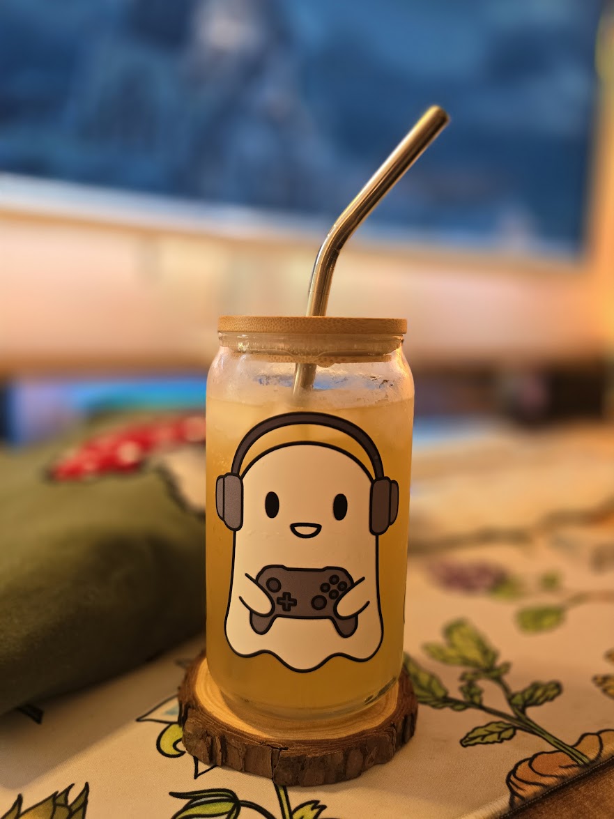 Cozy Gamer Ghosts Can Glass