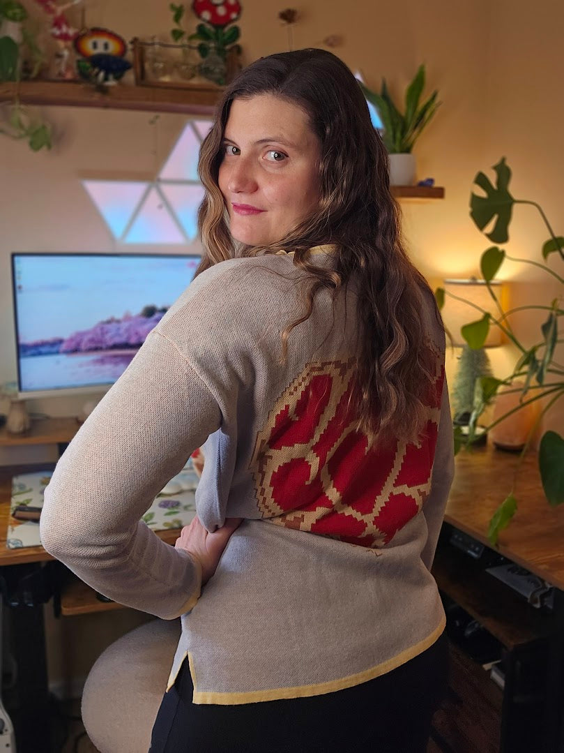 Heart Container Fitted Sweater