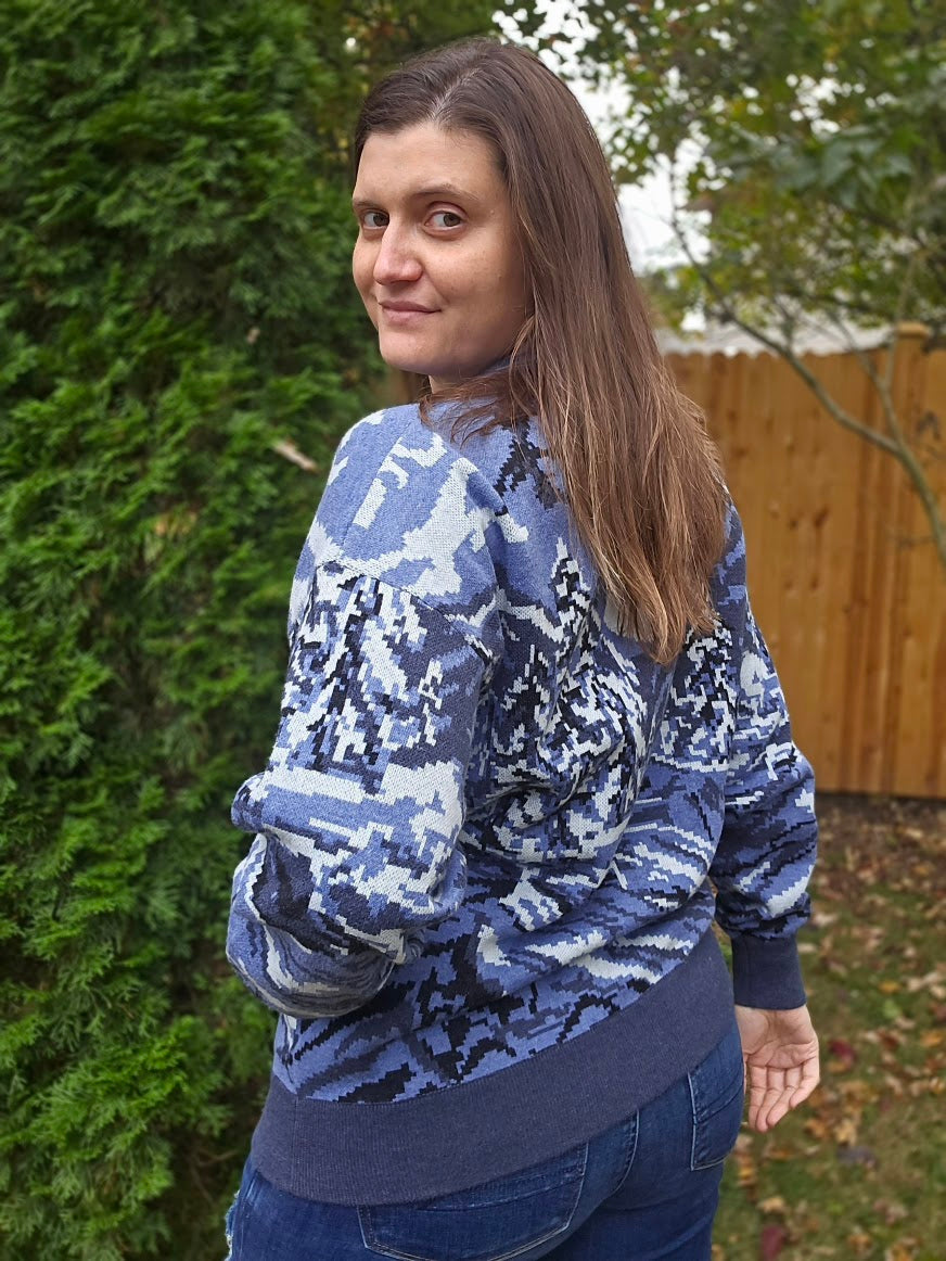 DRAGON WINTER SCENE SWEATER