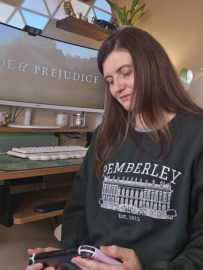Pemberley Est. Embroidered Sweatshirt