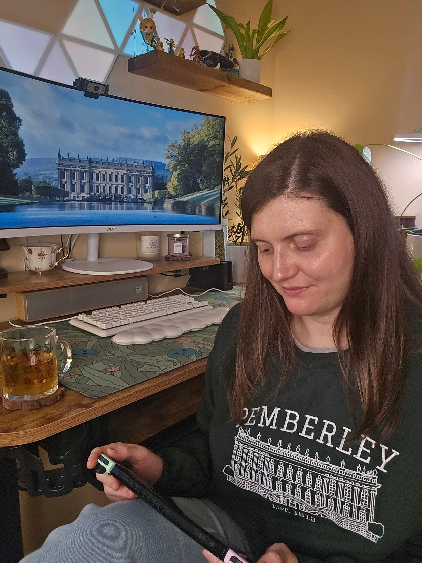 Pemberley Est. Embroidered Sweatshirt