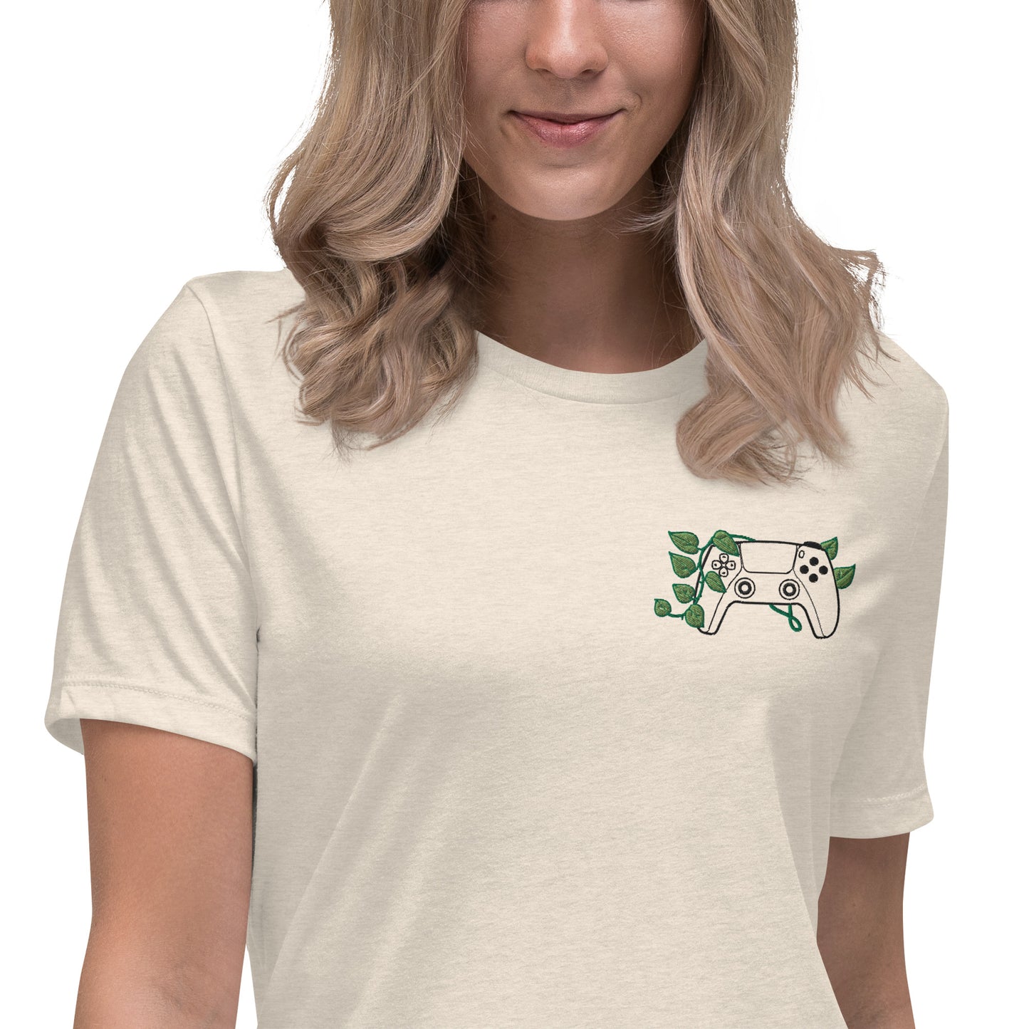 PS5 Leaf Embroidered Women's T-Shirt