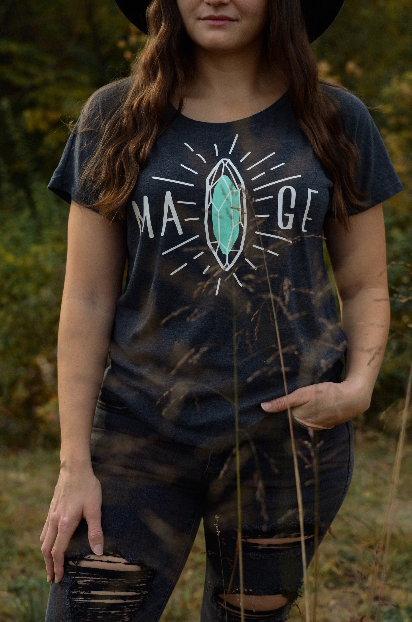 CRYSTAL MAGE SLOUCHY TEE